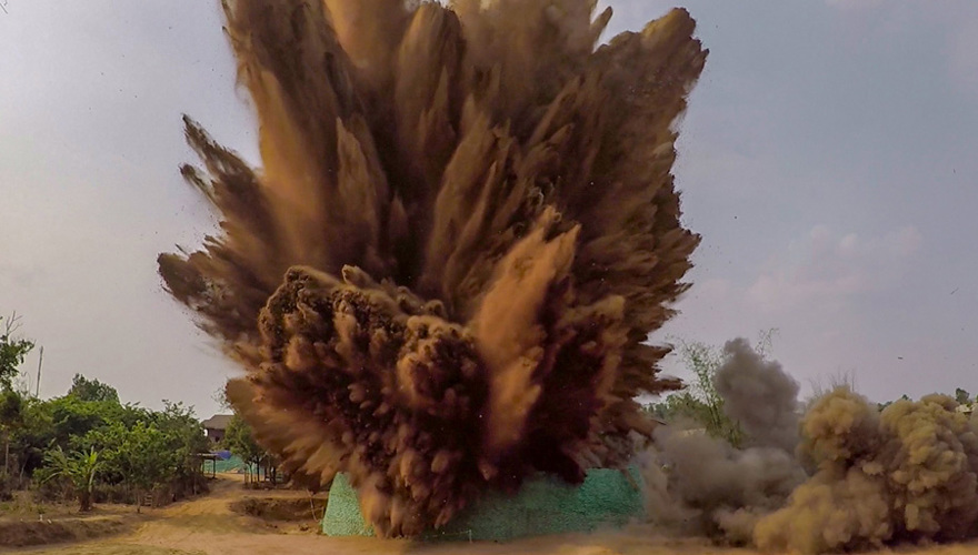 Destroying a 750lb bomb in Laos