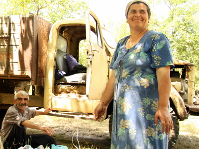 Link to Safe mulberry harvest in Nagorno Karabakh