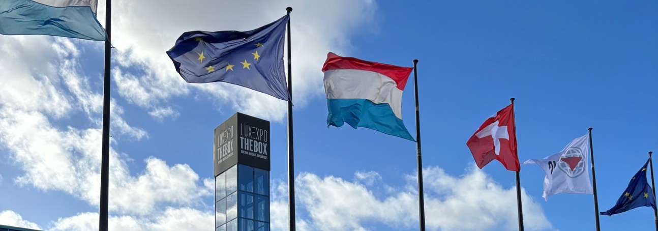 Прапори на Конференції з інновацій 2025 